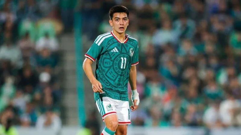Mora được FIFA đánh giá cao