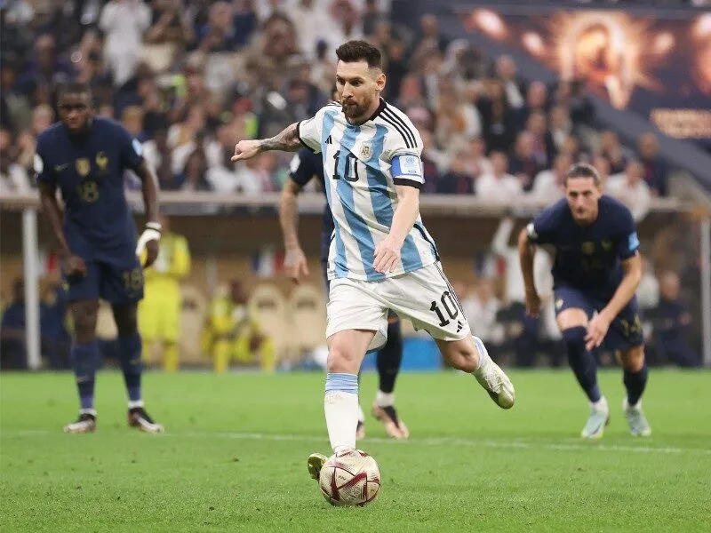 Messi từng hưởng nhiều phạt đền tại Qatar